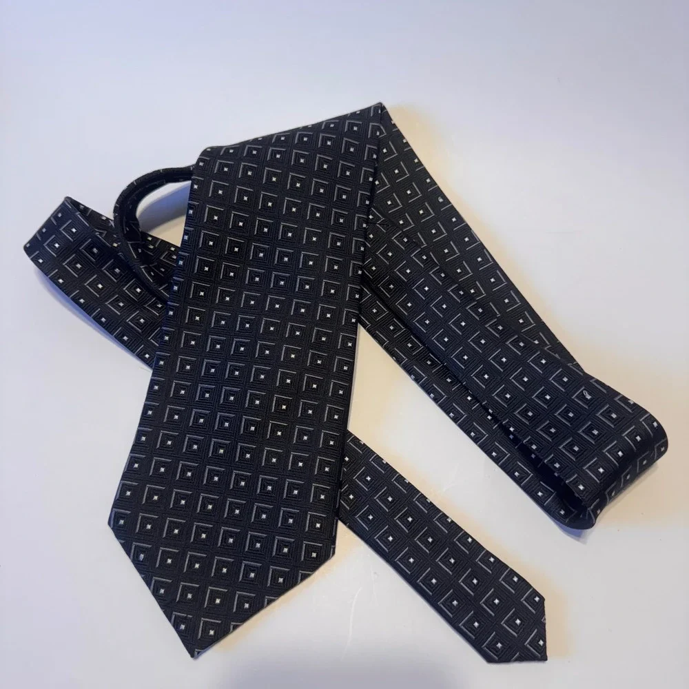 Croft & Barrow Black 100% Silk Tie Geometric Square Pattern‎ Formal Career